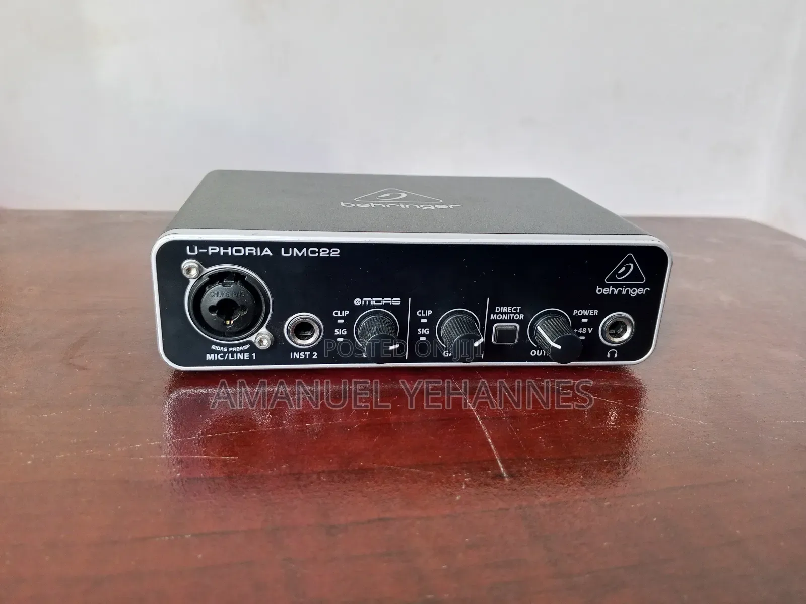 Behringer U-Phoria Umc 22hd