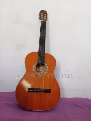 Condor Classical Acoustic Guitar