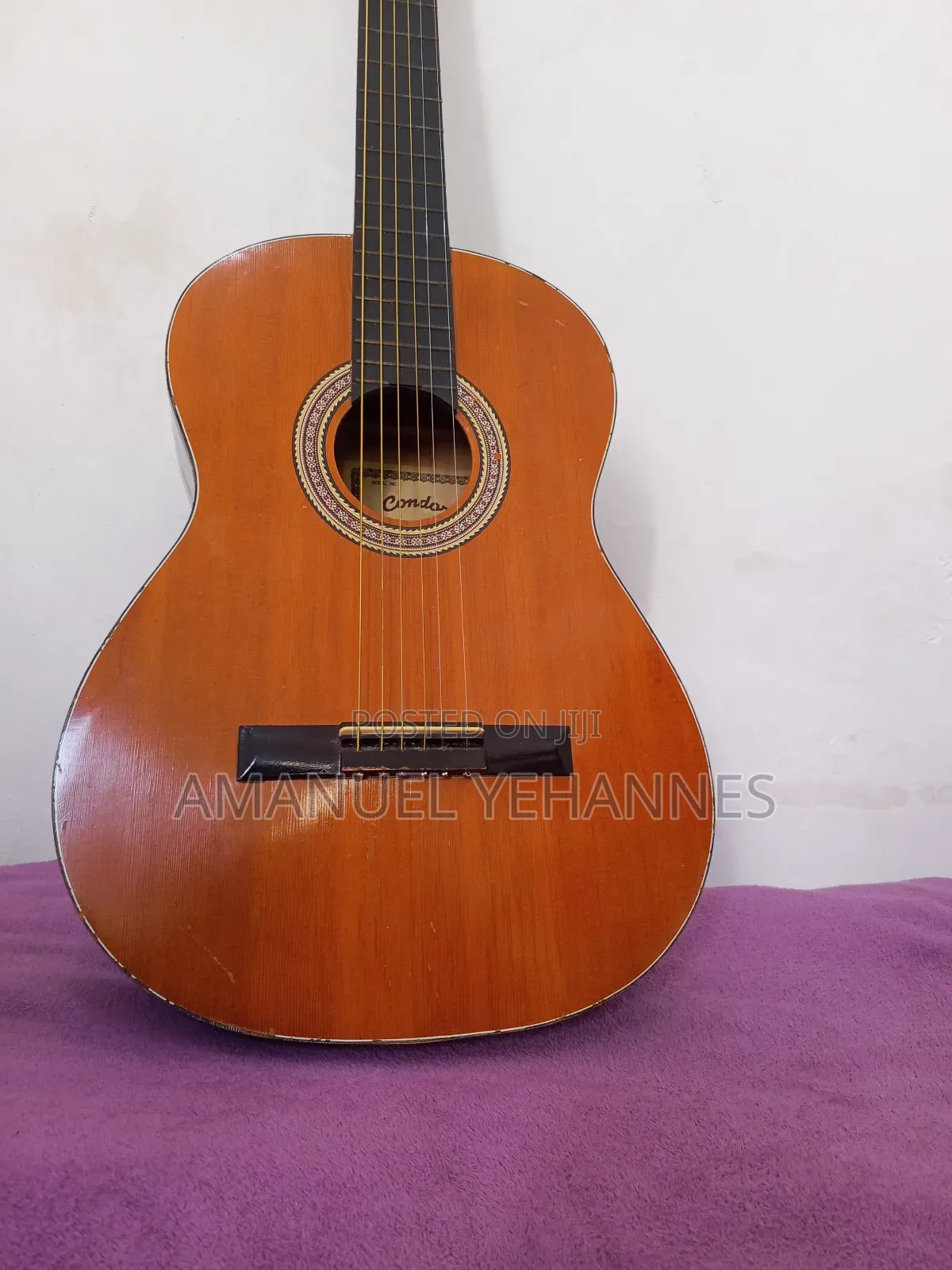 Condor Classical Acoustic Guitar