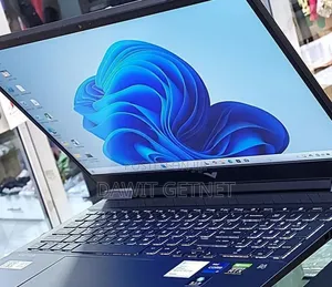 New Laptop HP Victus 15 16GB Intel Core I7 SSD 512GB