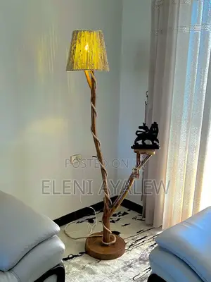 Wood Corner Lamp