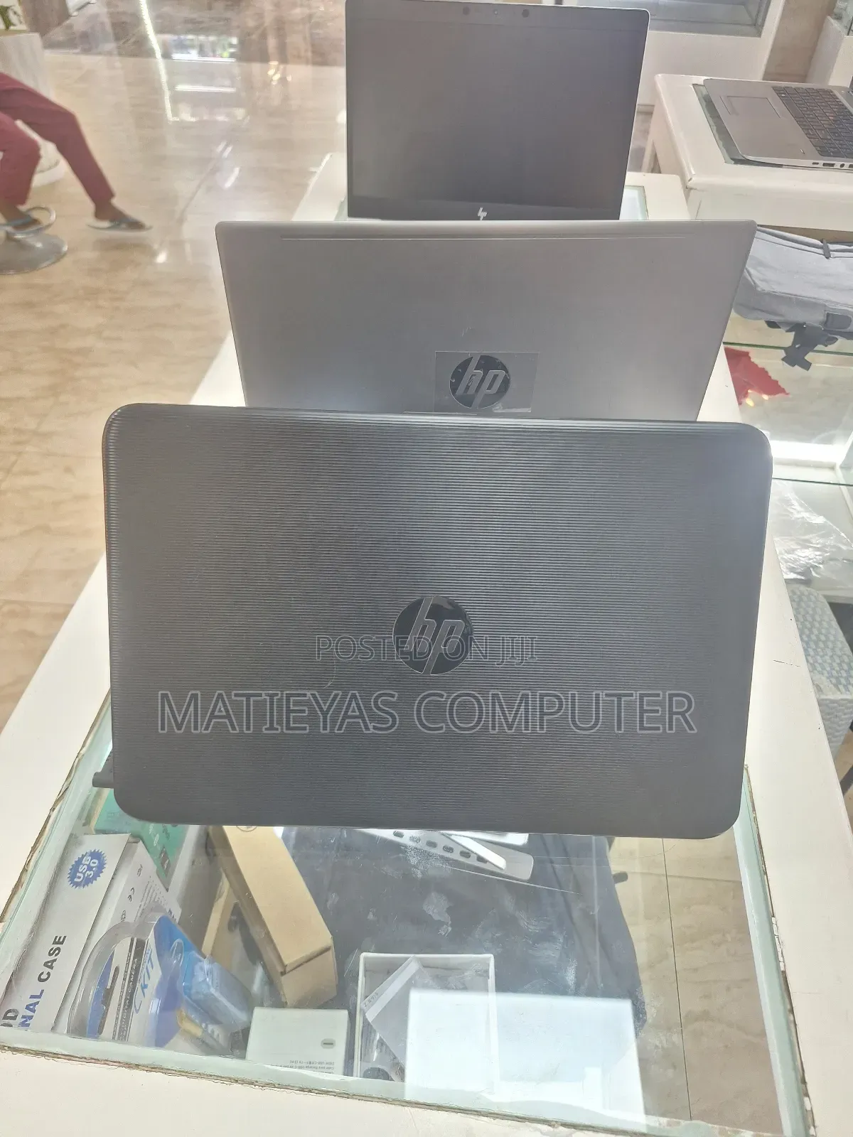 Laptop HP 4GB Intel Pentium SSD 32GB