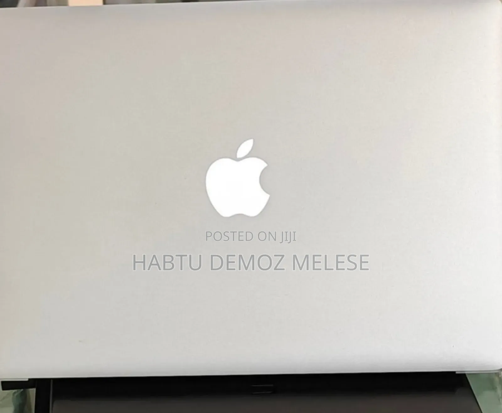 New Laptop Apple MacBook Air 2017 8GB Intel Core I7 SSD 512GB