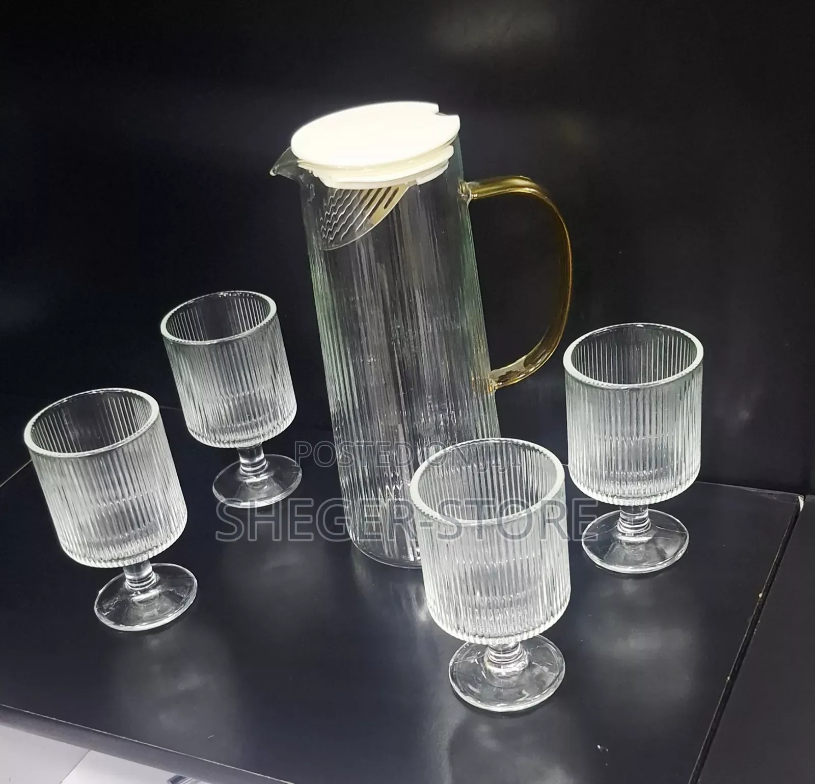 Orginal Bailock Glassware አንድ ጆግና 4 መጠጫ ብርጭቆዎች