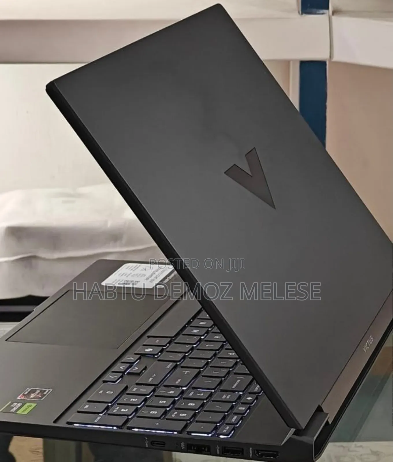 New Laptop HP Victus 15 16GB AMD Ryzen 7 SSD 512GB