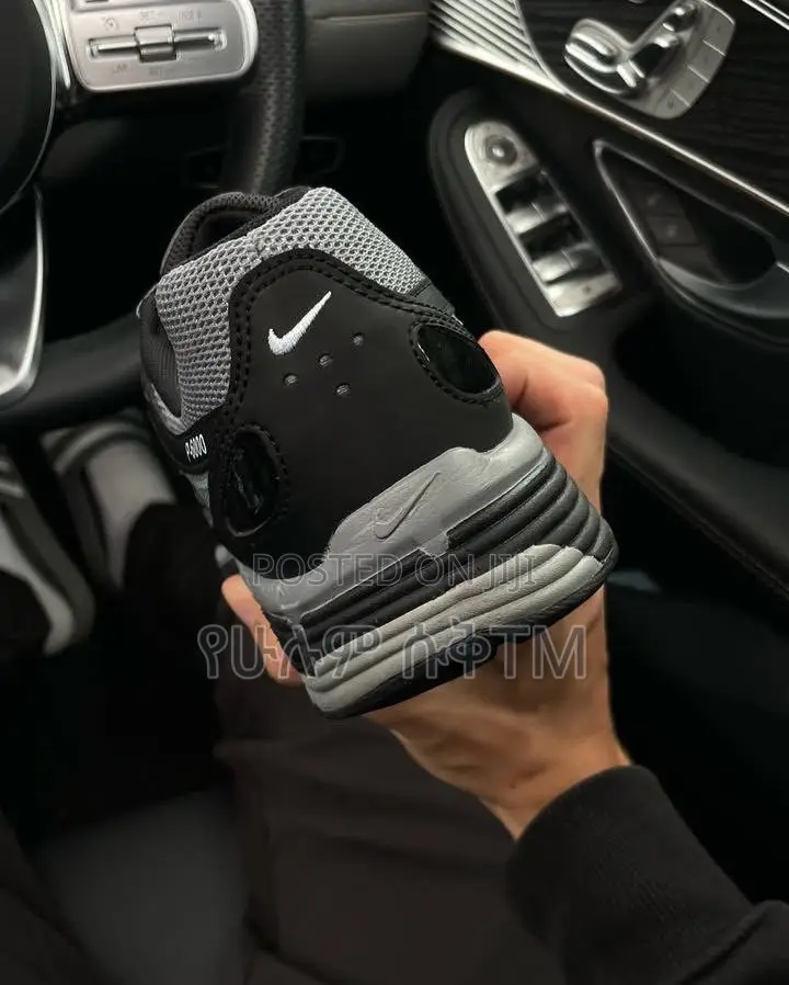 Nike Zoom Vomero 5 ‘Black/Cool Grey’ Men’S Shoes