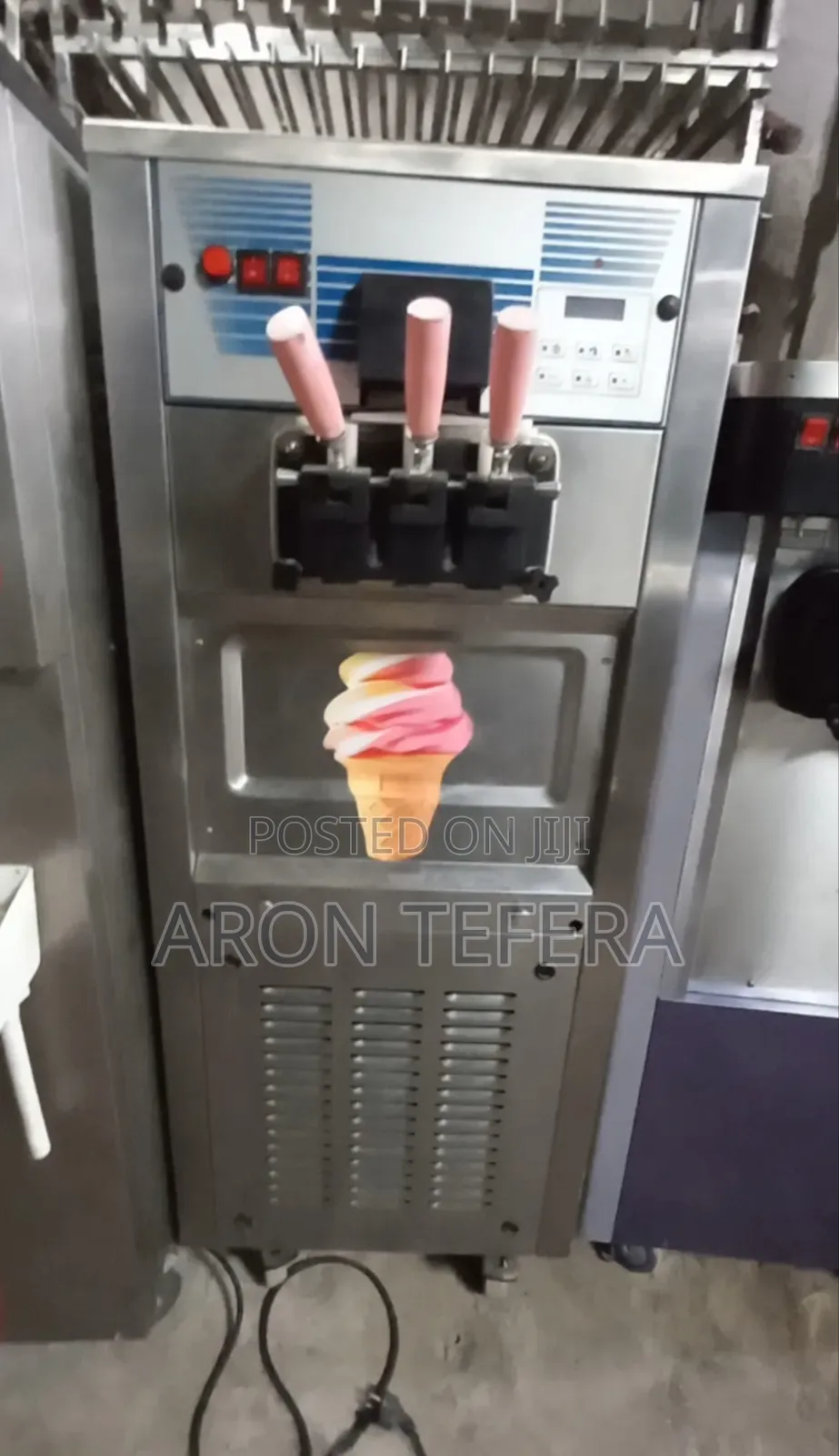 Ice Cream Machine