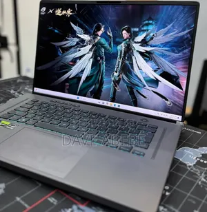 New Laptop Asus ROG Zephyrus G16 16GB Intel Core I9 SSD 1T