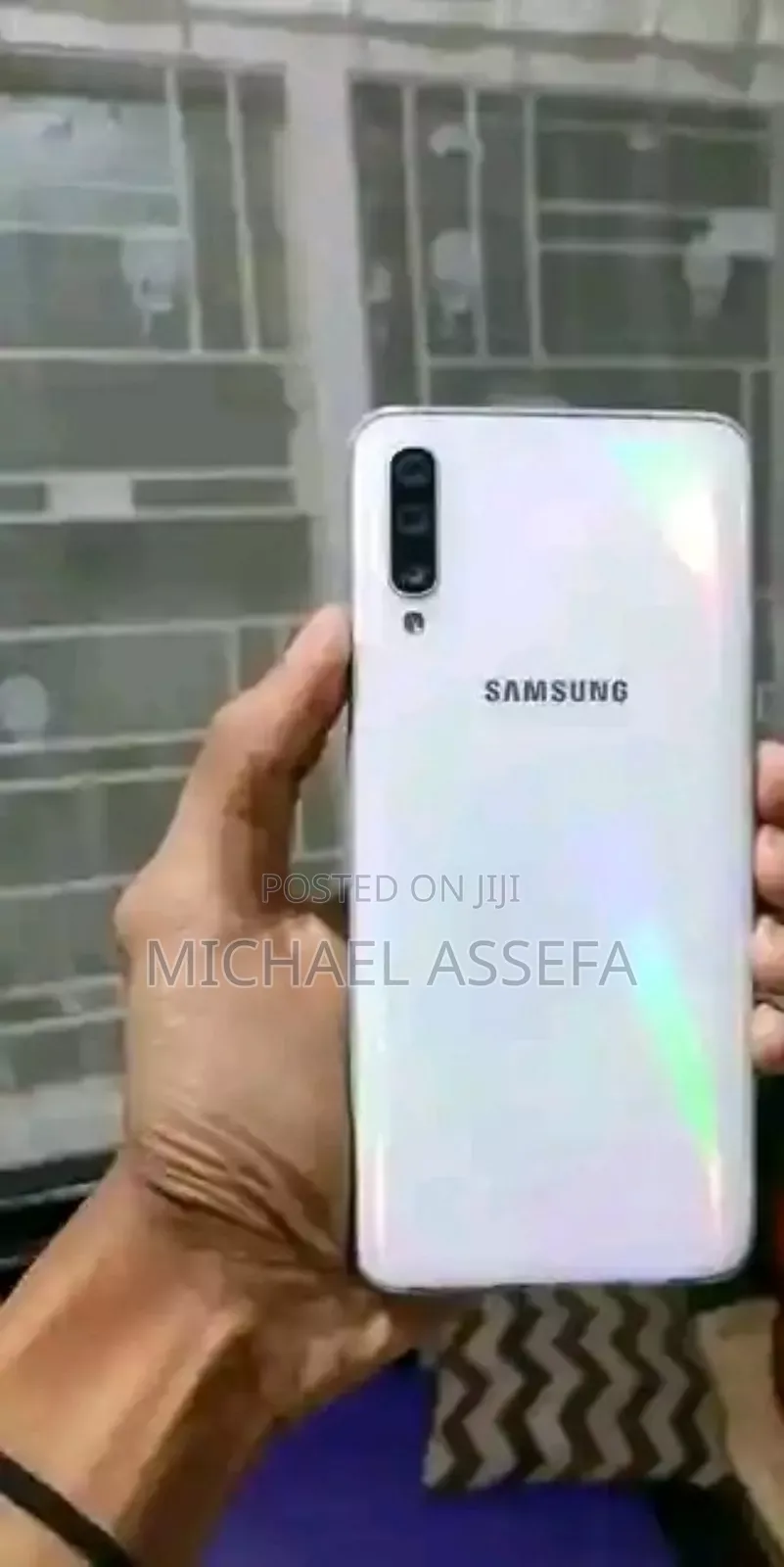 Samsung Galaxy A70 128 GB White