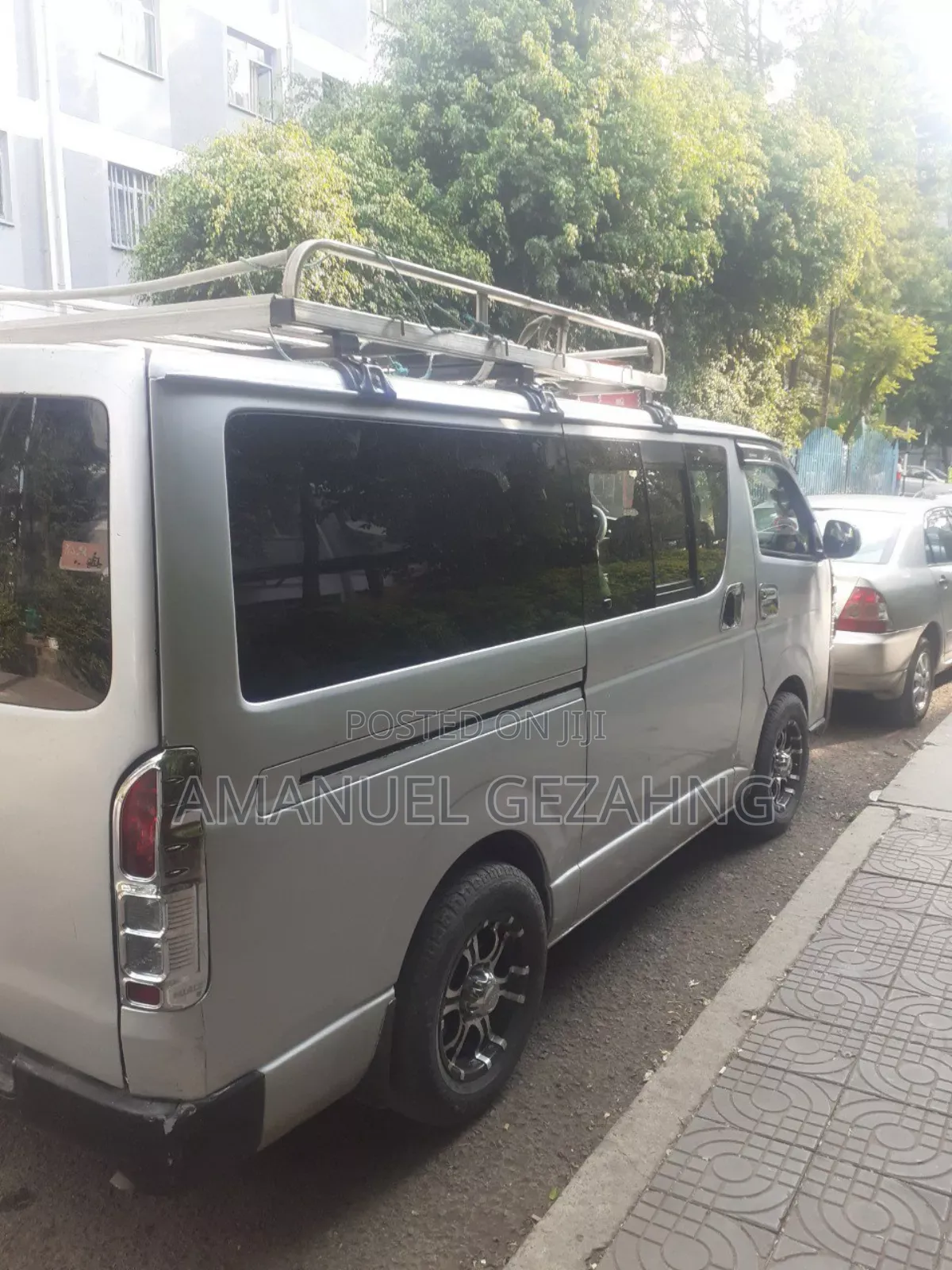 Toyota HiAce 2007 Silver