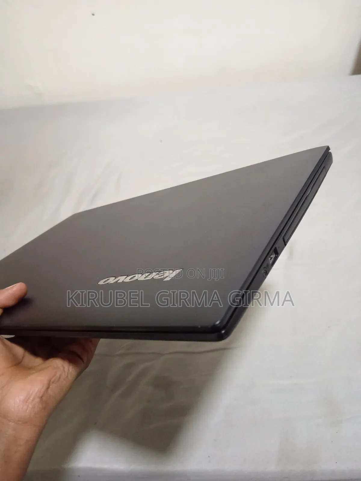 Laptop Lenovo IdeaPad S530 8GB Intel Celeron SSHD (Hybrid) 1T