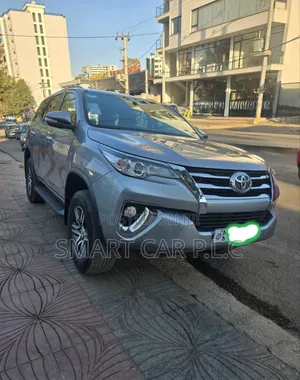 Toyota 4-Runner 2017 Gray