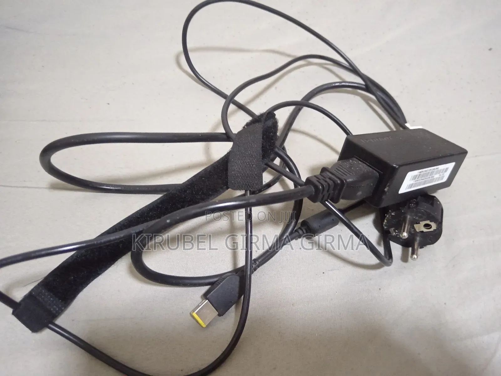 Laptop Lenovo IdeaPad S530 8GB Intel Celeron SSHD (Hybrid) 1T