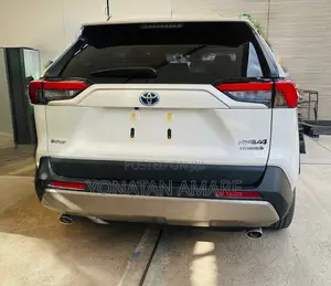 New Toyota RAV4 Limited 2025 White