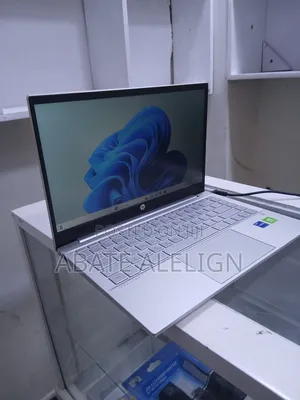 New Laptop HP Pavilion 14 16GB Intel Core I7 SSD 512GB