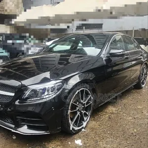 Mercedes-Benz C200 2020 Black