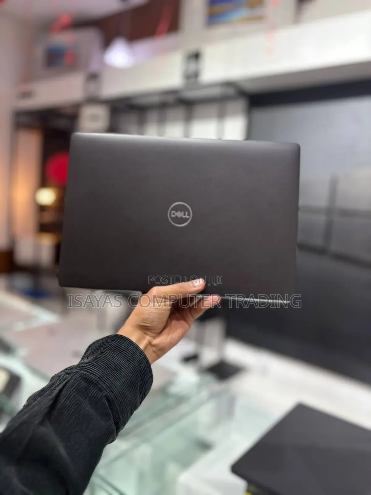 New Laptop Dell Latitude 7390 8GB Intel Core I5 SSD 256GB
