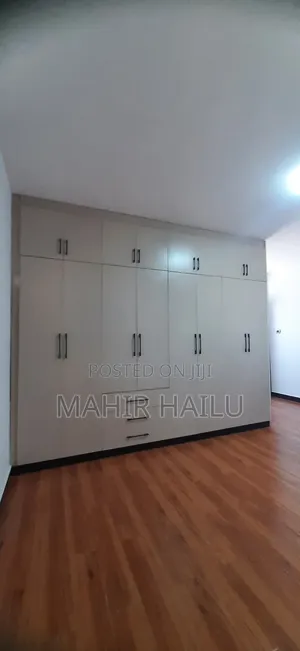 4bdrm Apartment in Meta, Bole for rent