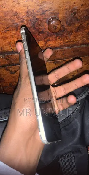 Apple iPhone 6s Plus 32 GB Gray