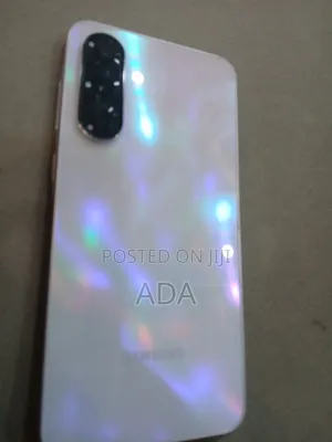 New Samsung Galaxy A36 256 GB Purple