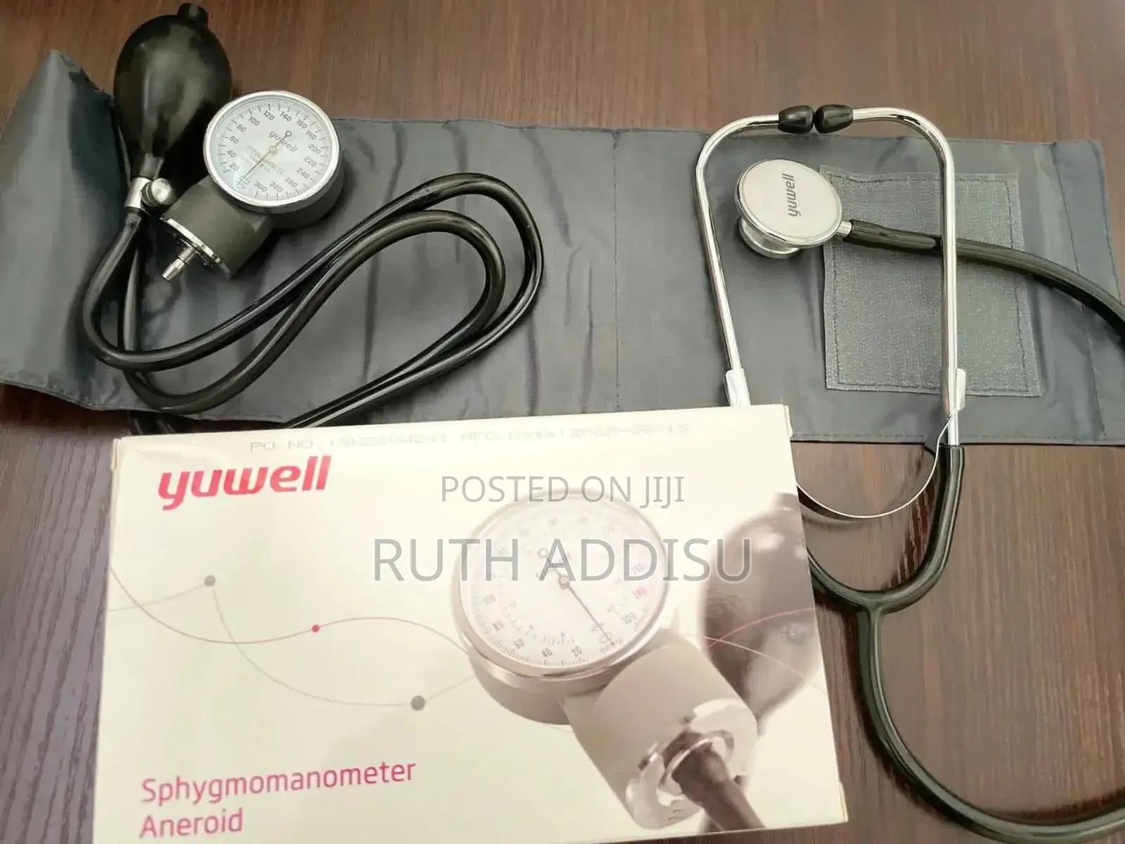 Yuwell Blood Pressuer Manual Brand New With Stethoscope Yuwell Brand