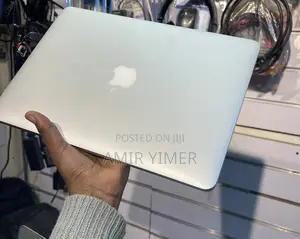 Laptop Apple MacBook Pro 2015 8GB Intel Core I5 SSD 128GB