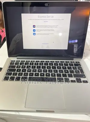 Laptop Apple MacBook Pro 2015 8GB Intel Core I5 SSD 128GB