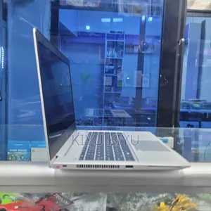 New Laptop HP EliteBook 840 G5 8GB Intel Core I5 SSD 256GB