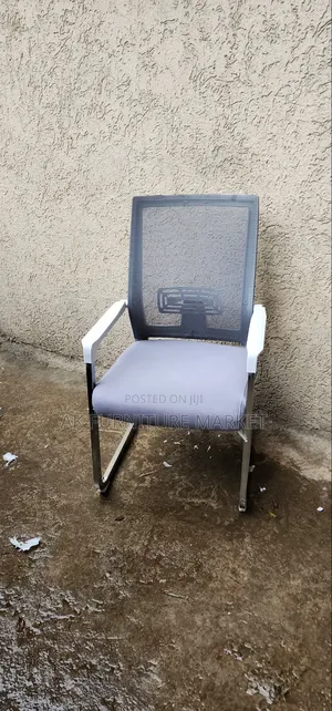 Comfortable Guests Chair