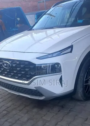 Hyundai Santa Fe Limited 2021 White