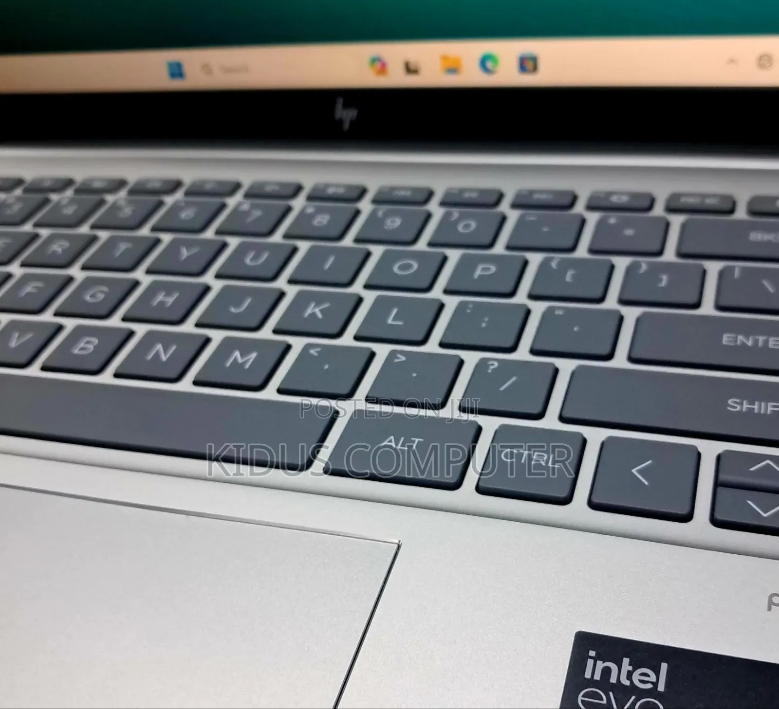 New Laptop HP Pavilion 15 16GB Intel Core Ultra 5 SSD 512GB