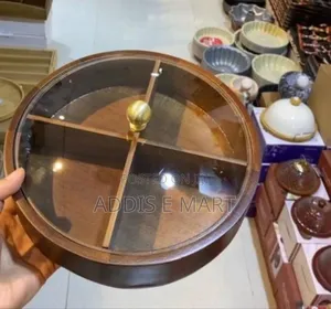 የኩኪስ እና የተለያዩ ነገሮች ማቅረቢያ