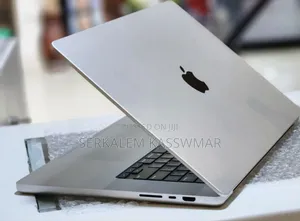 New Laptop Apple MacBook Pro 32GB Apple M1 SSD 512GB