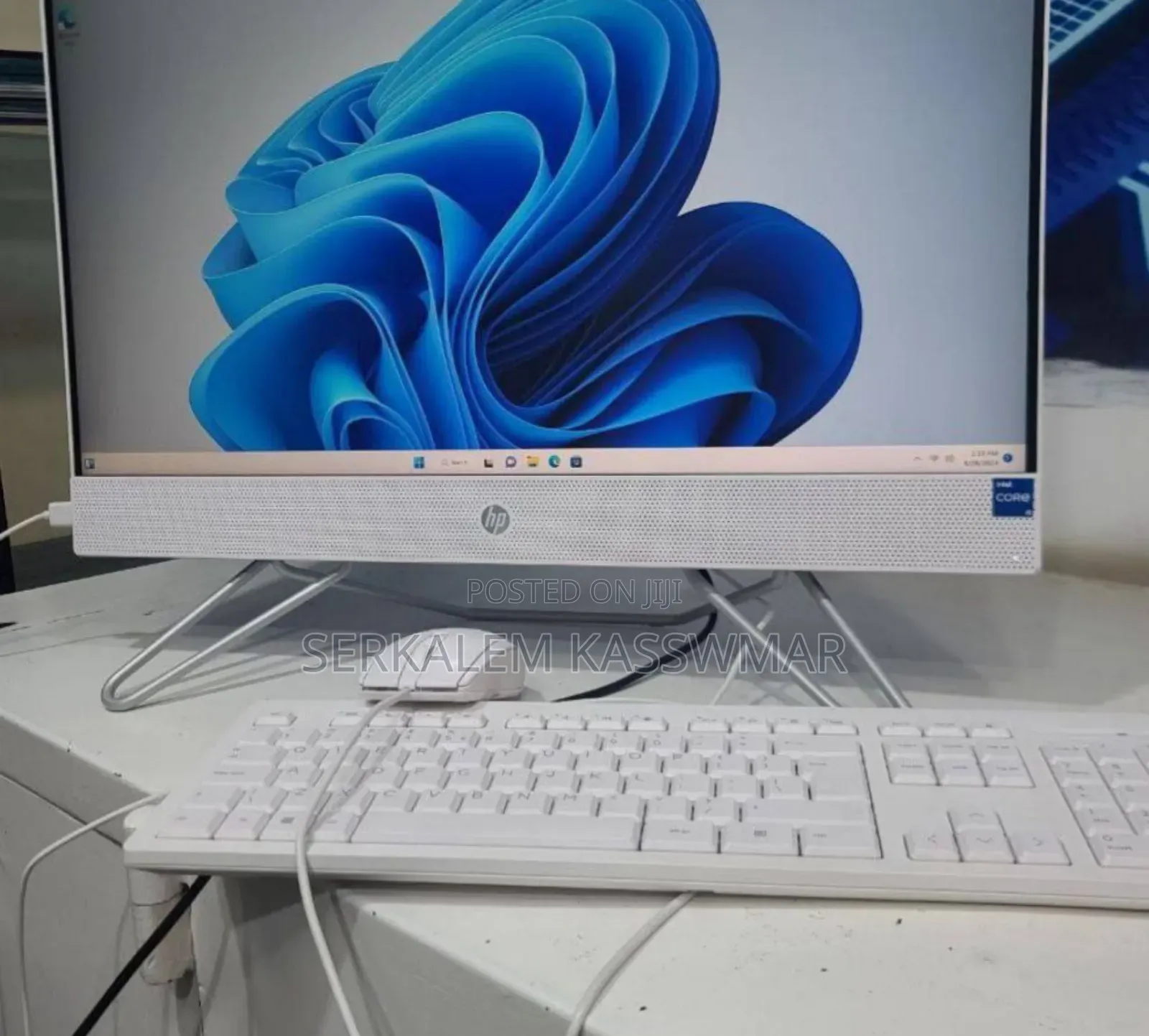 New Desktop Computer HP 200 G4 All-in-One 8GB Intel Core I5 SSD 512GB