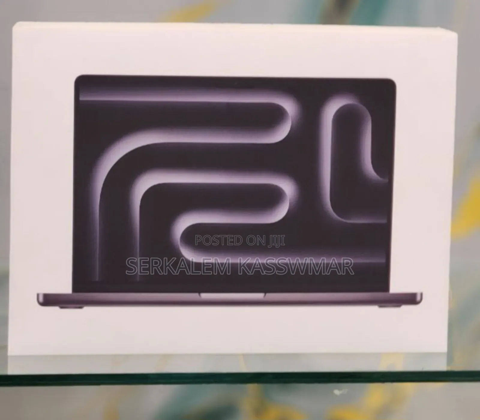 New Laptop Apple MacBook Pro 16GB Apple M5 SSD 512GB