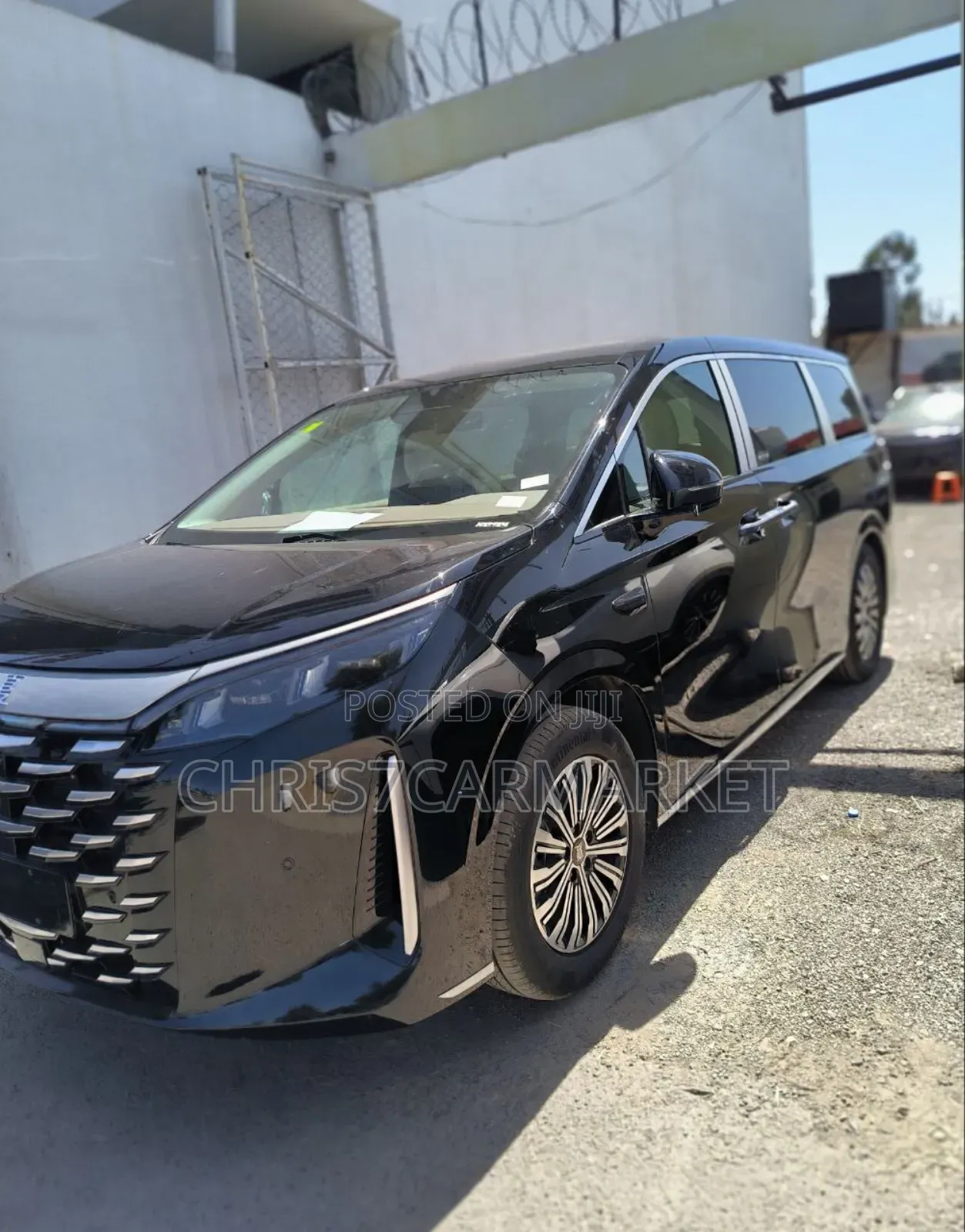 New BYD Xia 1.5 Hybrid FWD 2025 Black