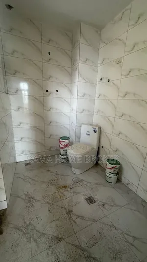 Furnished 3bdrm Condo in ቅንጡ 40/60 ኮንዶሚኒየም, Yeka for sale