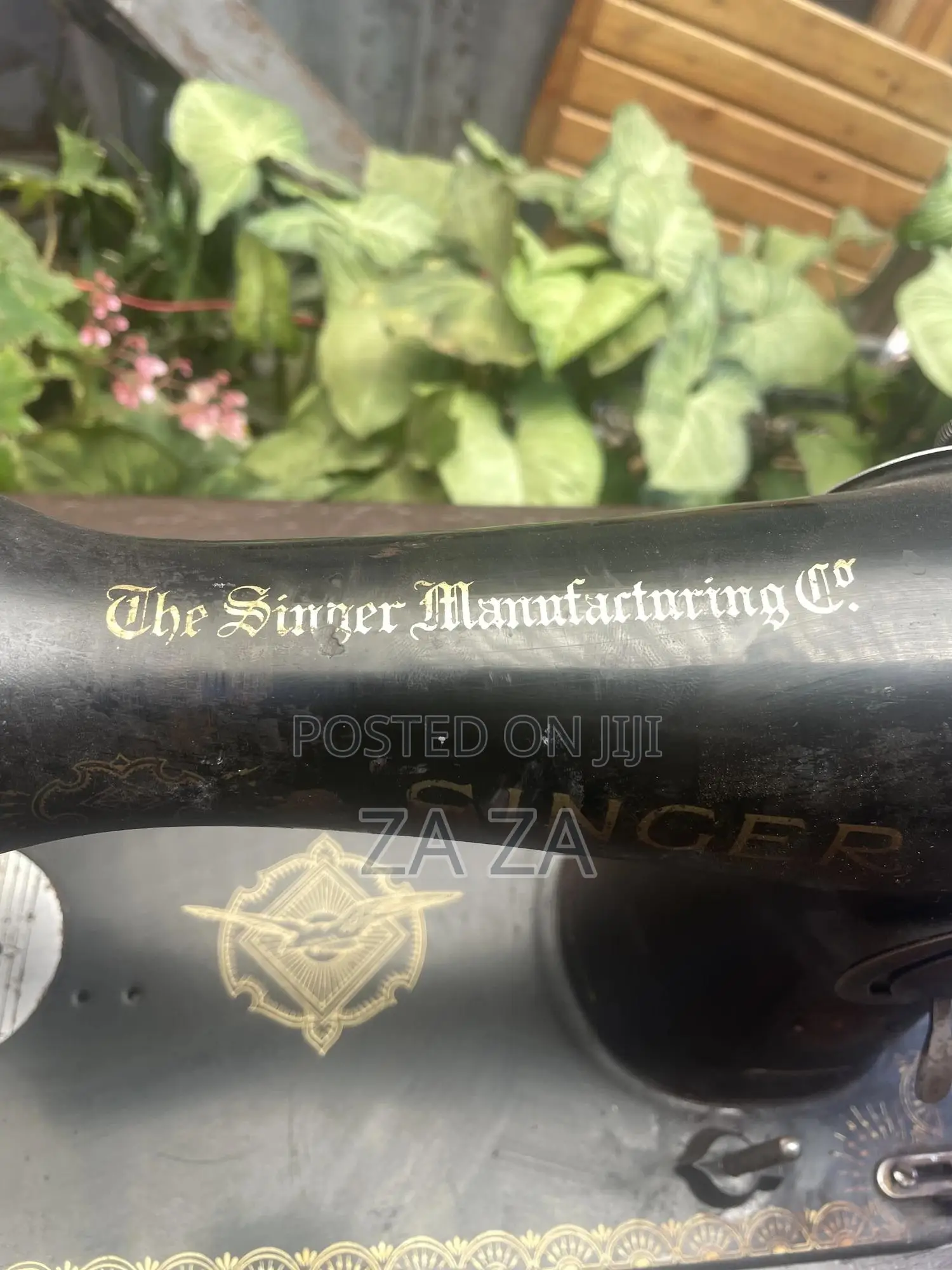 Original Singer Manual Sewing Machine – Working Perfectly