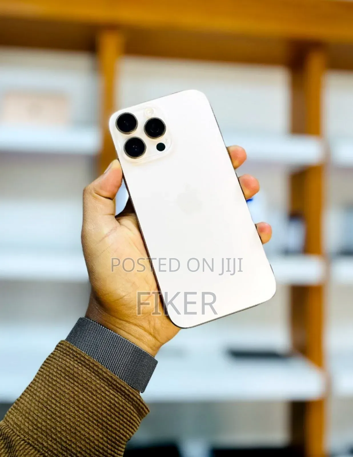 Apple iPhone 16 Pro Max 256 GB Gold