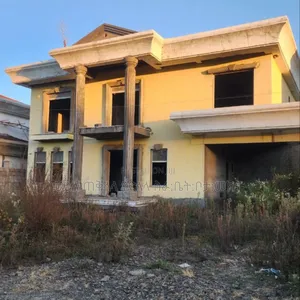 6bdrm Townhouse/Terrace in ለገጣፎ ሲሲድ ሪልስተት, Oromia-Finfinne for sale