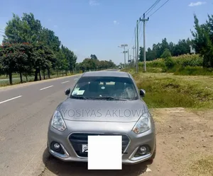 Suzuki Dzire 2022 Silver