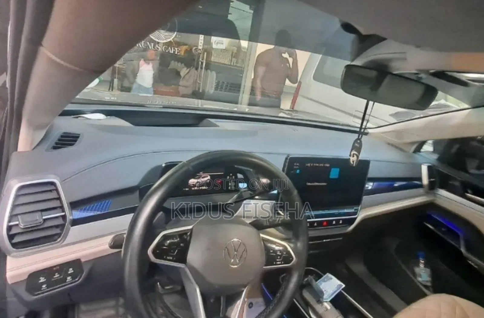 Volkswagen ID.6 2022 Blue