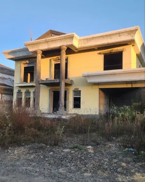 6bdrm Townhouse/Terrace in ለገጣፎ ሲሲድ ሪልስተት, Oromia-Finfinne for sale