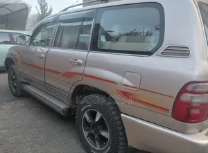 Toyota Land Cruiser 100 4.2 2006 Blue