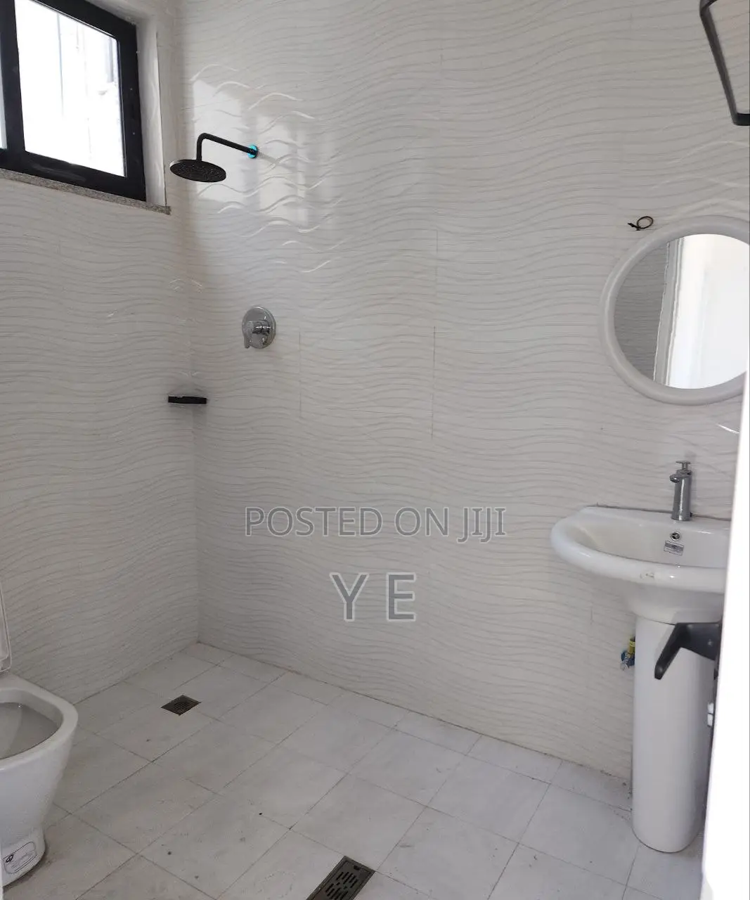 6bdrm House in Private, Akaky Kaliti for rent