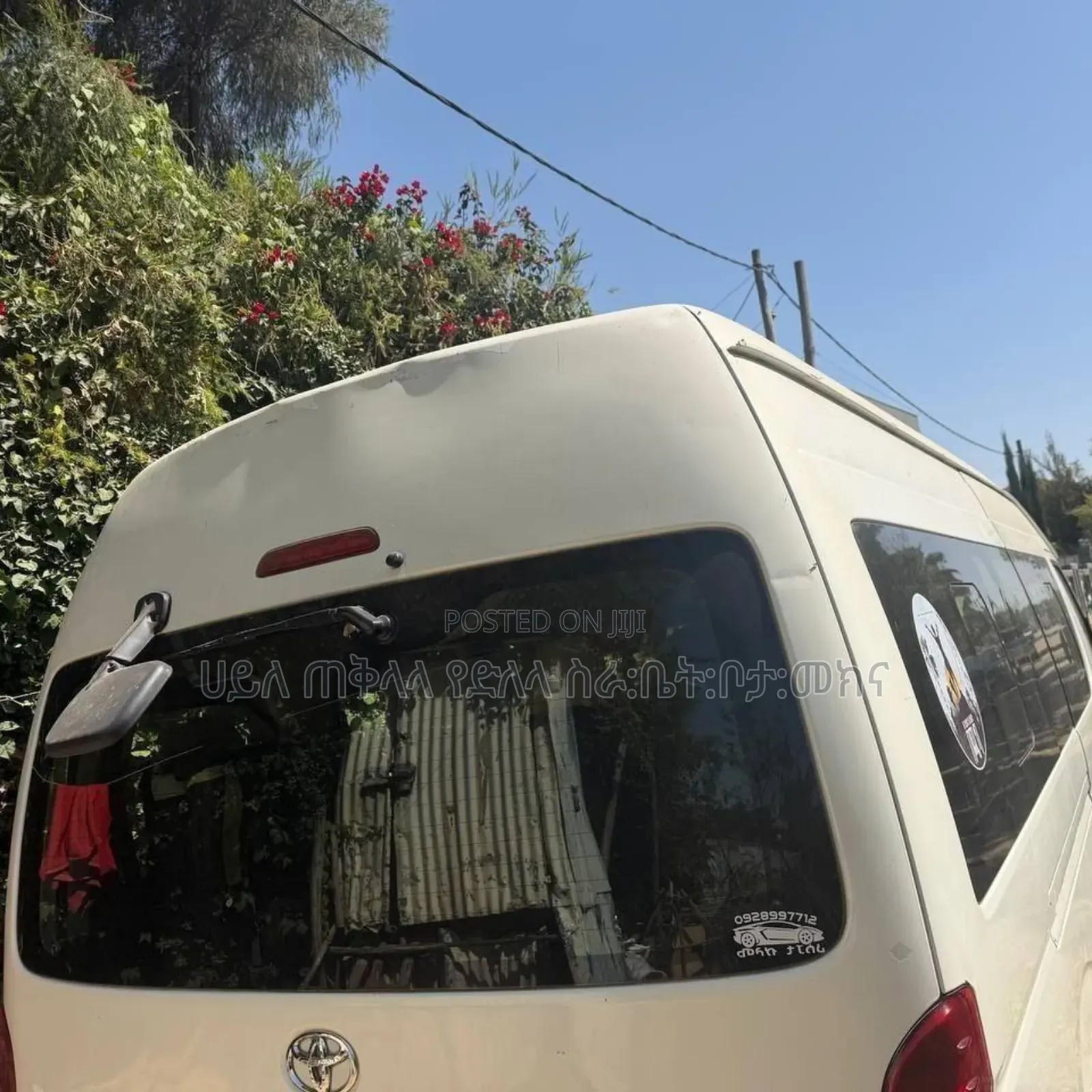 Toyota HiAce 2018 White