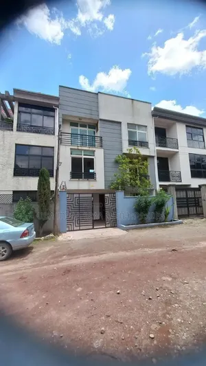 Furnished 6bdrm Townhouse/Terrace in Ayat Area Inside, Yeka for sale