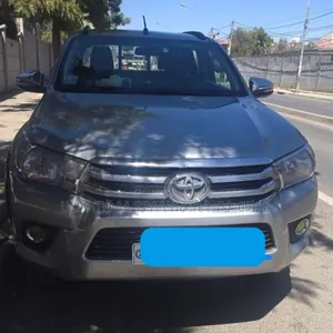 Toyota Hilux 2017 Teal