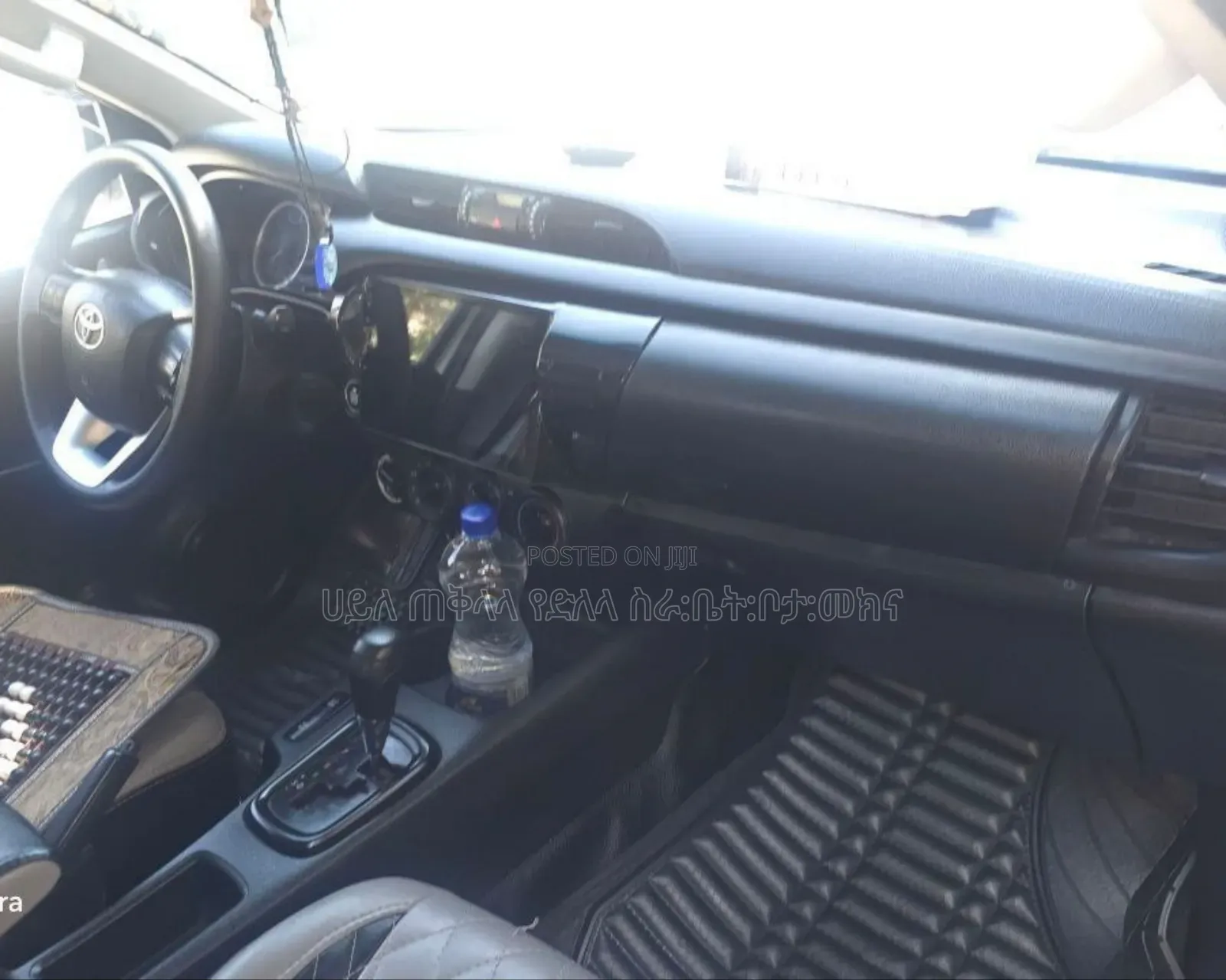 Toyota Hilux 2017 Teal