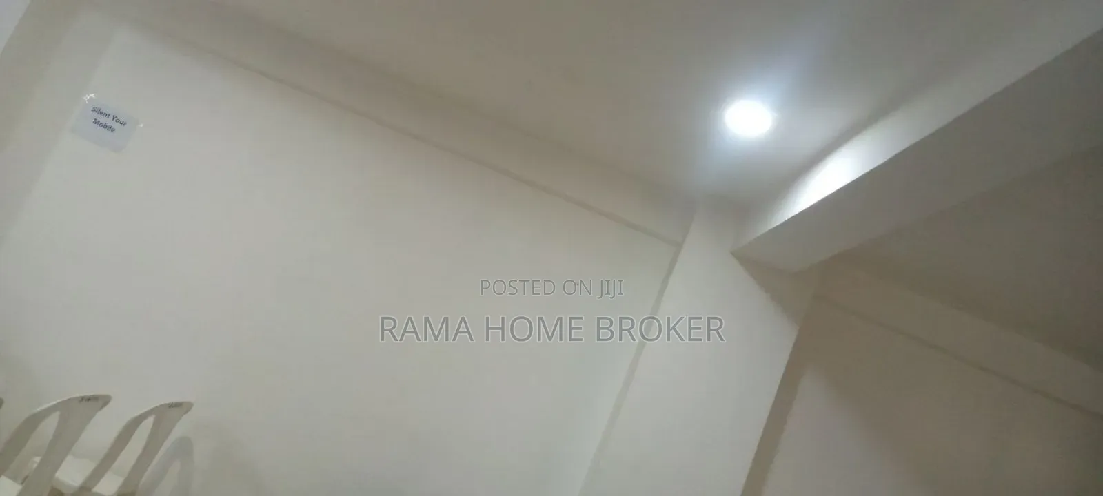 ለሽያጭ የቀረበ ሱቅ መሪ 40/60 ኮንዶሚኒየም ባንክ እዳ ያለበት